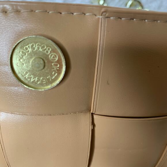 Camel Tan Woven Box Shaped Cross Body Bag 9 x 6 x 2.5" - Picture 7 of 7